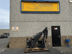 Skid steer loader &ndash; excavator arm &ndash; broom &ndash; slide &ndash; concrete bucket