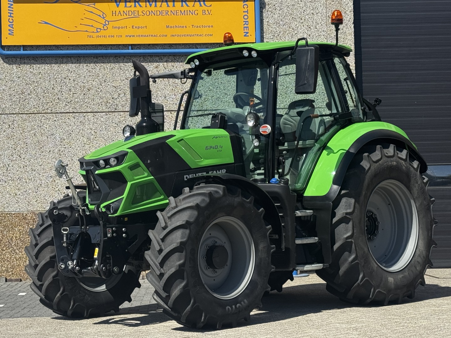 Deutz Fahr 6140.4 TTV, frontlinkage + PTO, GPS ready, 2024, 265 hours!!