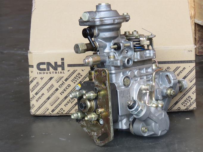 Fuel injection pump - Bosch 0 460 424 327 / 0460424327