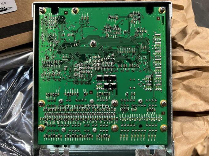 Module électrique - moissonneuse-batteuse CNH - 84142970