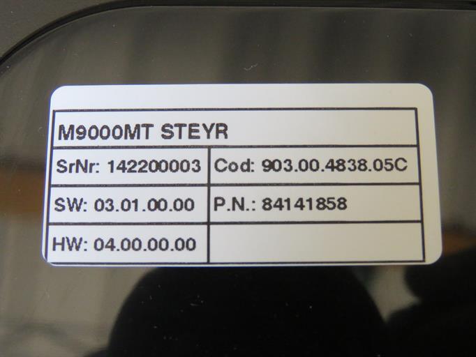 Instrumentenbrett - Steyr MT - 84141858