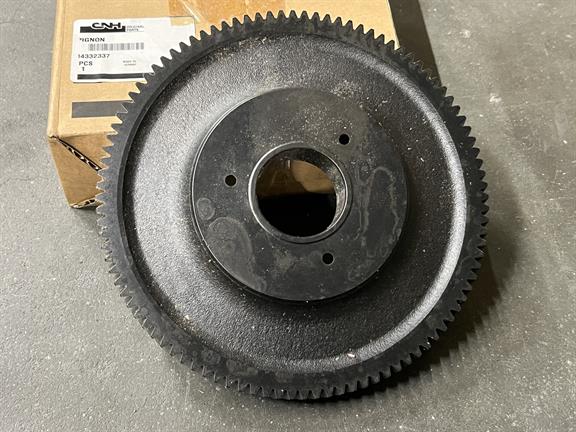 Maisbek aandrijving - Tandwiel - 84332337