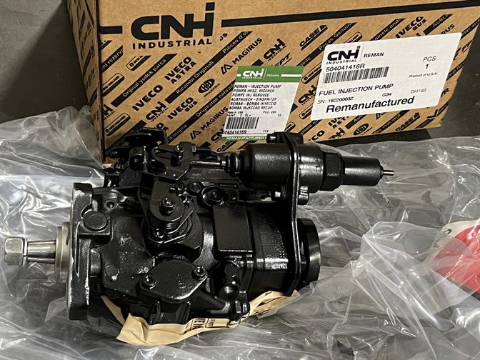 Fuel injection pump - CNH - BOSCH 0 460 424 300