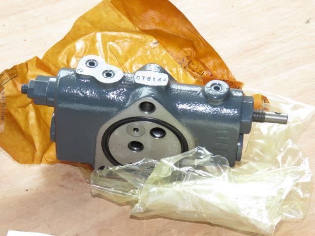 Flow control valve kit - Kubota - 3F240-90186