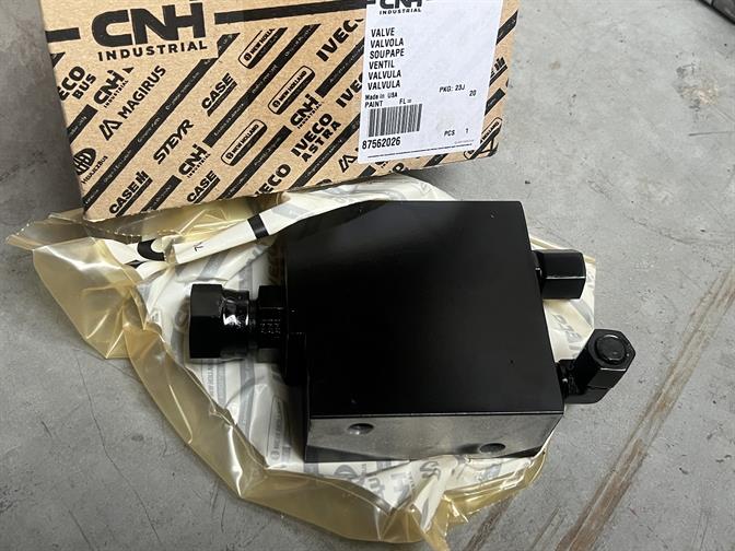 Distributeur hydraulique - CNH - 87562026
