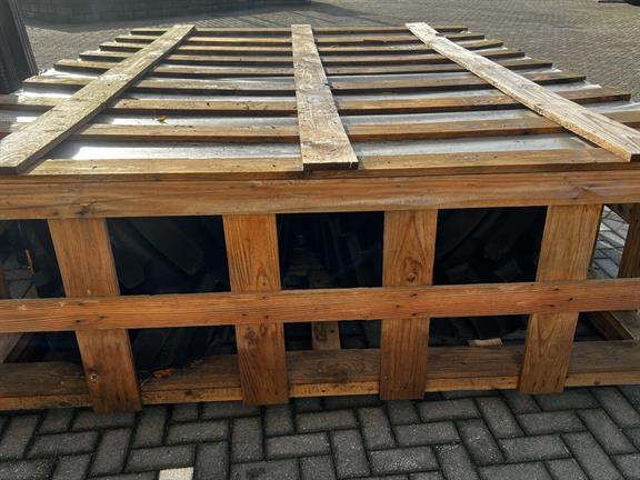 Rups / Track - New Holland T8 / Case Magnum - 24"