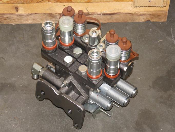 Ventielenblok - compleet - CNH T4 / T5 / Farmall / Kompakt