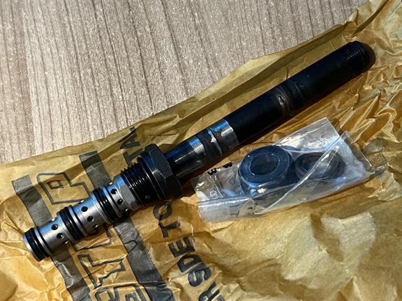 Hydraulische klep - CNH - 84062744