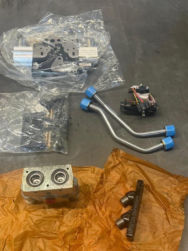 Spoolvalve set - CNH - 719646016