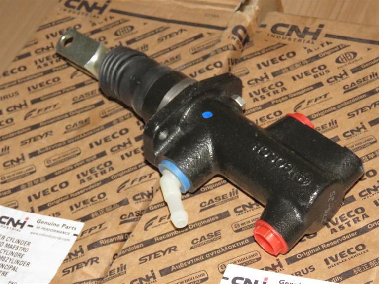 Master brake cylinder - CNH - 47604550
