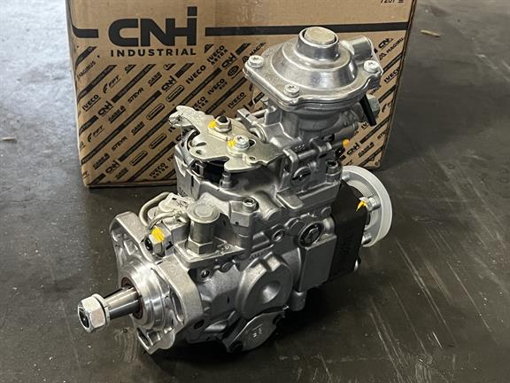 Brandstof pomp - CNH - BOSCH - 0460424314