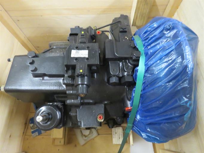 4wd Power Shuttle - gearbox - CNH - 86990713R