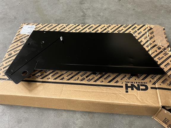 Hef bediening afscherming - Case MAGNUM - 251339A2