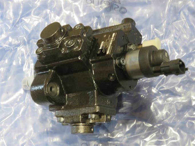 High-pressure injection pump CR/CP1H3/R70/10-89S Bosch