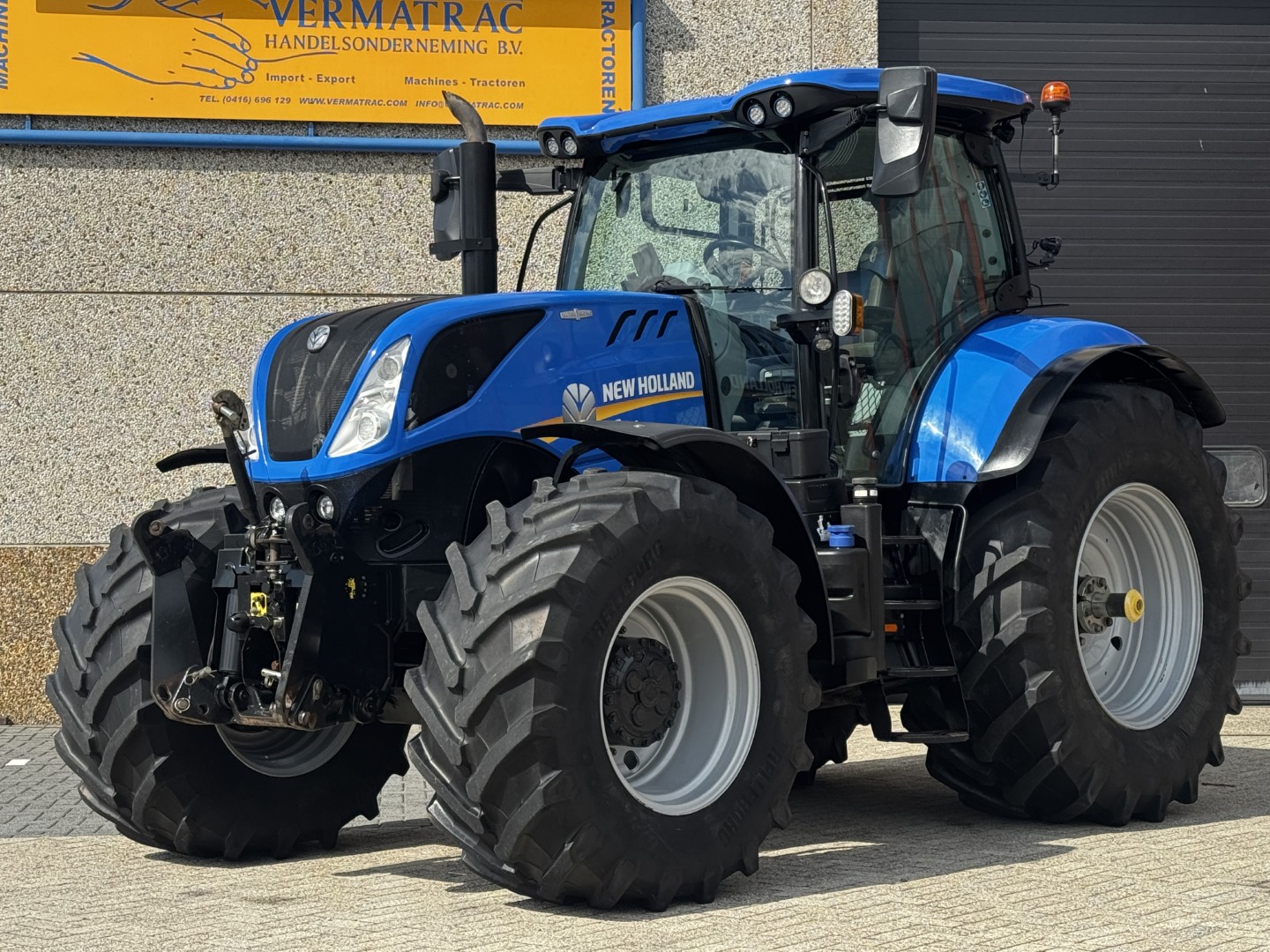 New Holland T7.270AC, Fronthef + PTO, lucht, 50km/h, 2022!!